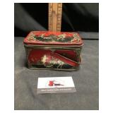 Childrenï¿½s biscuit, tin or lunchbox
