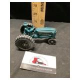 Plastic tractor