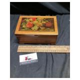 Trinket box
