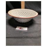 Enable colander