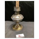Aladdin kerosene style lamp