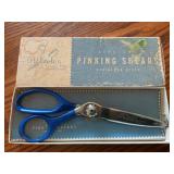 Pinking shears