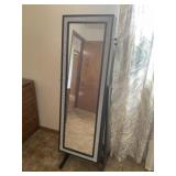 Jewelry armoire
