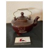 Tea pot