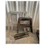 Metal Tool Stand