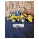 Caterpillar loader toy