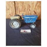 Ertl Ford 4600 tractor - metal