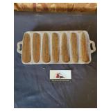 Cast iron cornbread mold