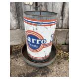 Larro Feeds chicken feeder