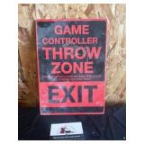Metal gamer sign