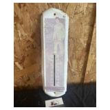 Metal Elvis thermometer- broken glass