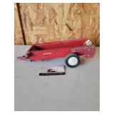 Ertl International manure spreader