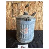 Galvanized oil can