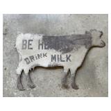 Metal primitive cow milk sign