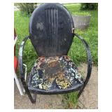 Vintage metal lawn chair