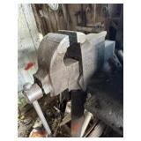 Bench vise