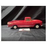 Ertl Internatonal Truck