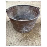 Metal bucket