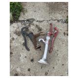 Hand pumps