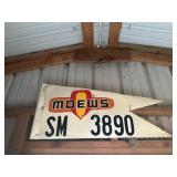 Mowes Cardboard spinner sign