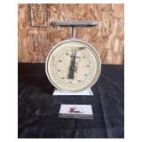 Vintage kitchen scale