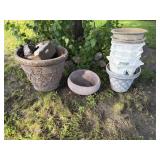 Flower pots, miscellaneous outdoor decor