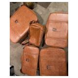 World traveler, suitcase set