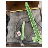 Tile cutter