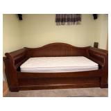 Wood sleigh day bed