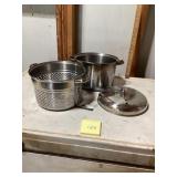 Stock pot