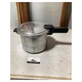 Presto pressure cooker