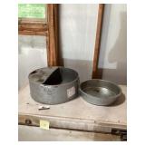Automotive oil pans