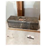 Metal toolbox