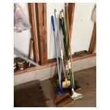 Mops and brooms