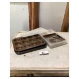 Baking pans