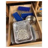Ice cube trays