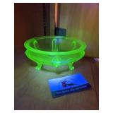 Uranium footed glass bowl