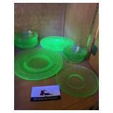 Uranium plates and bowls