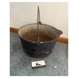 Metal pot