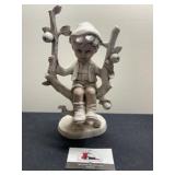 Figurine
