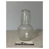 Carafe with lid