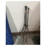 Metal lightning rod bases