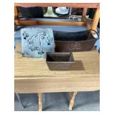 Metal flower pots