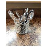 Spoon holder