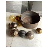 Glass spheres