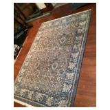 Rug approximately 66 x 95