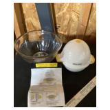 Egg pod and bowl
