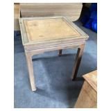Mid-century modern table 22 1/2 x 22 1/2 x 25 1
