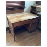 Oak office desk bring help to remove without the