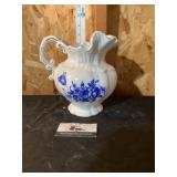 Water pitcher